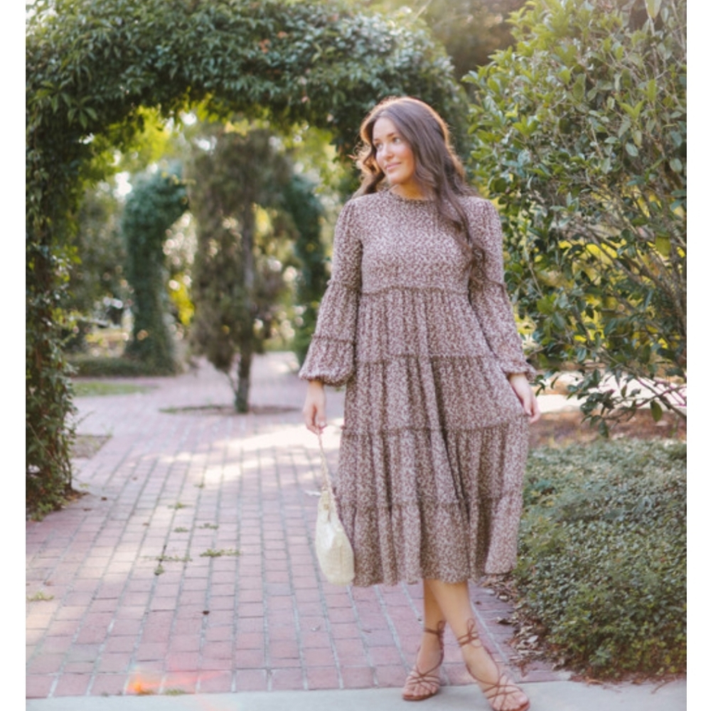 Dainty Jewells..Courtney Toliver.. L